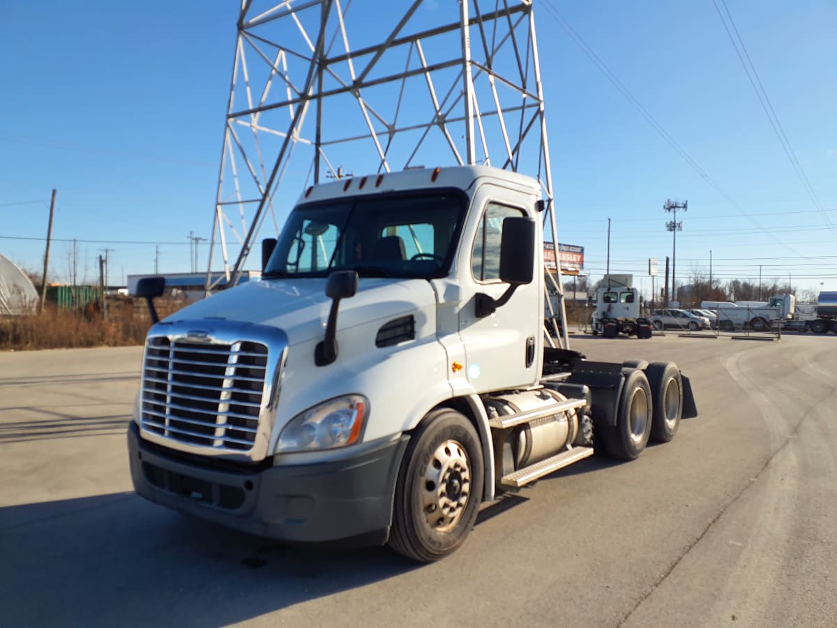 2019 Freightliner/Mercedes CASCADIA 113 803090