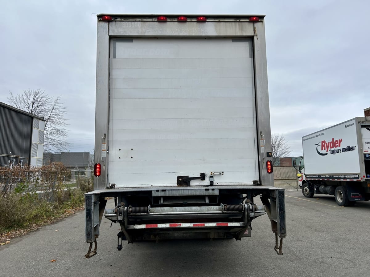 2018 Freightliner/Mercedes M2 106 803100