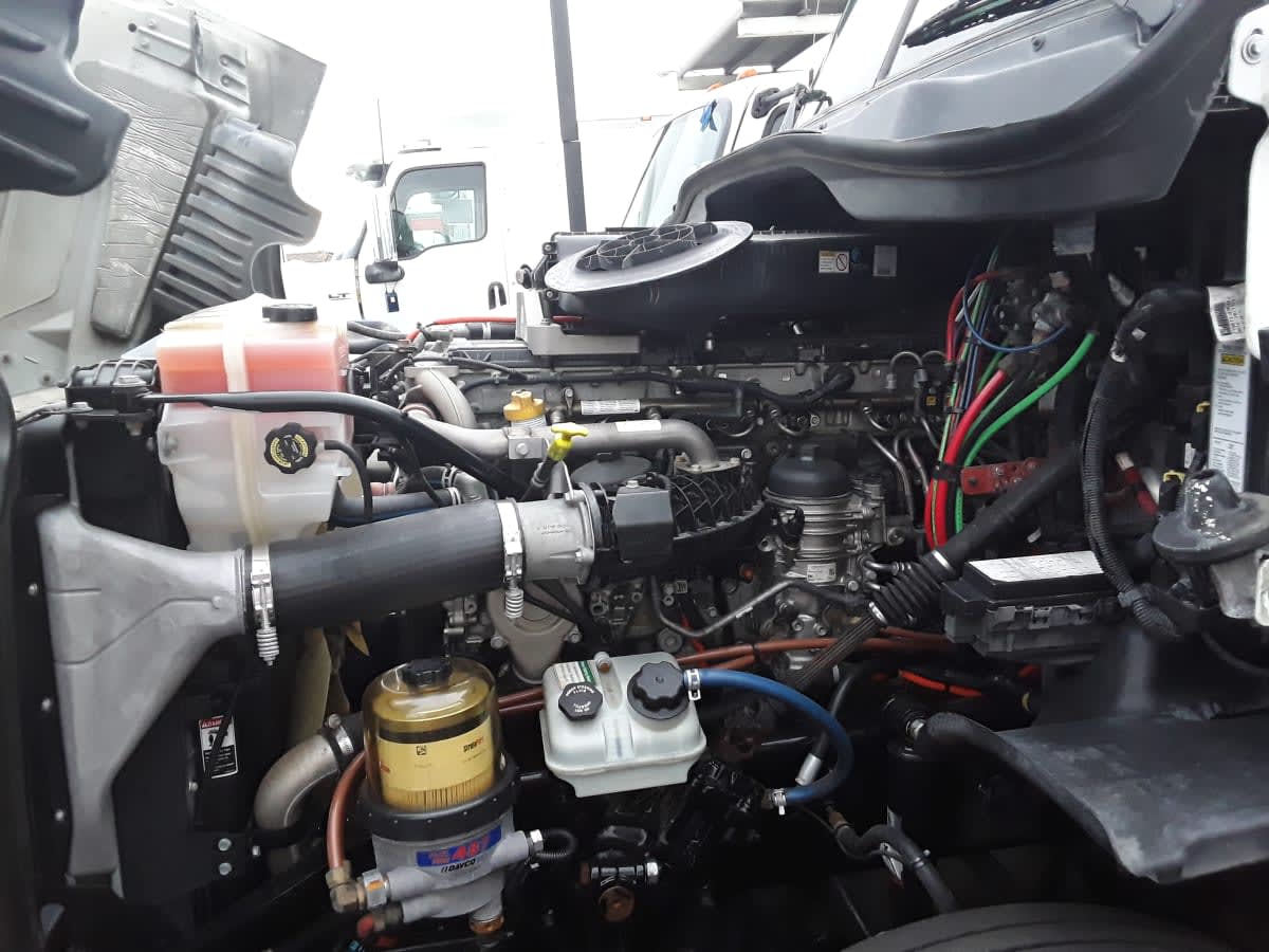 2018 Freightliner - image 8