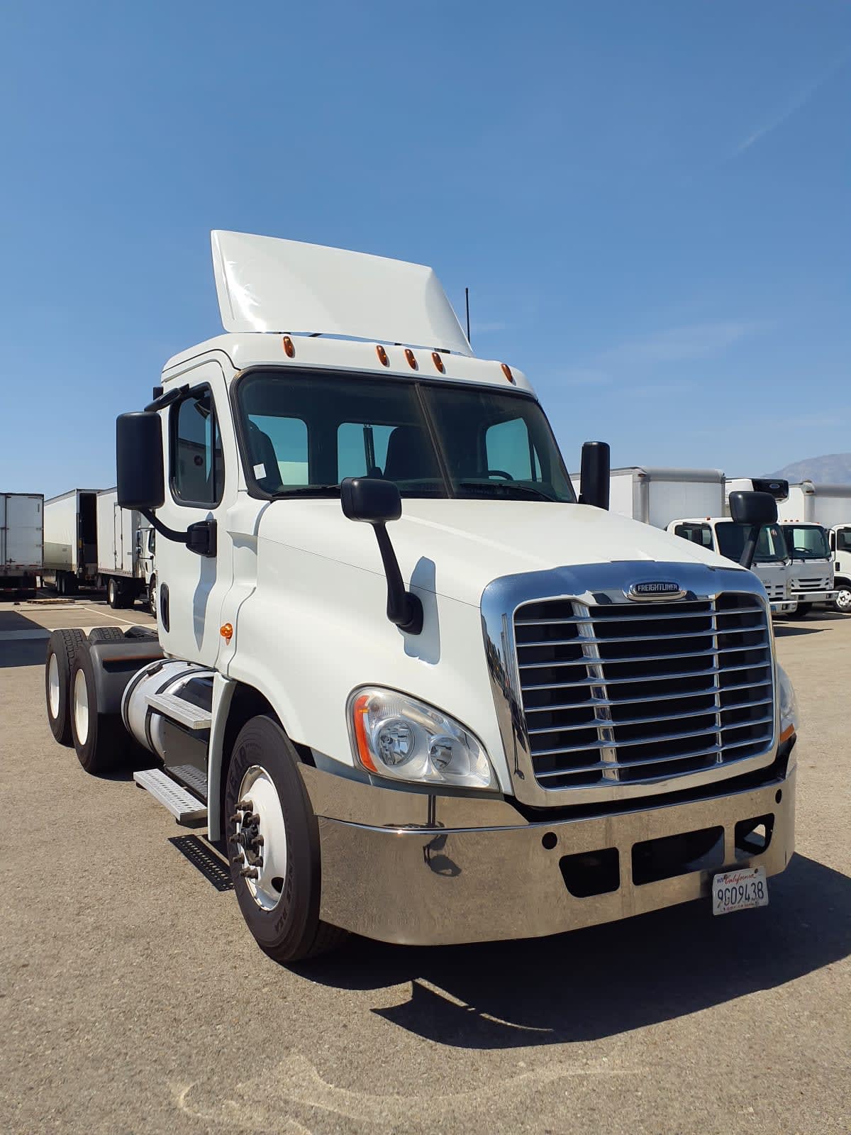 2018 Freightliner - image 3