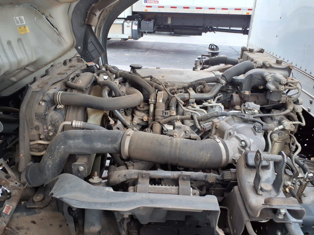 2018 Isuzu NPR HD 803238