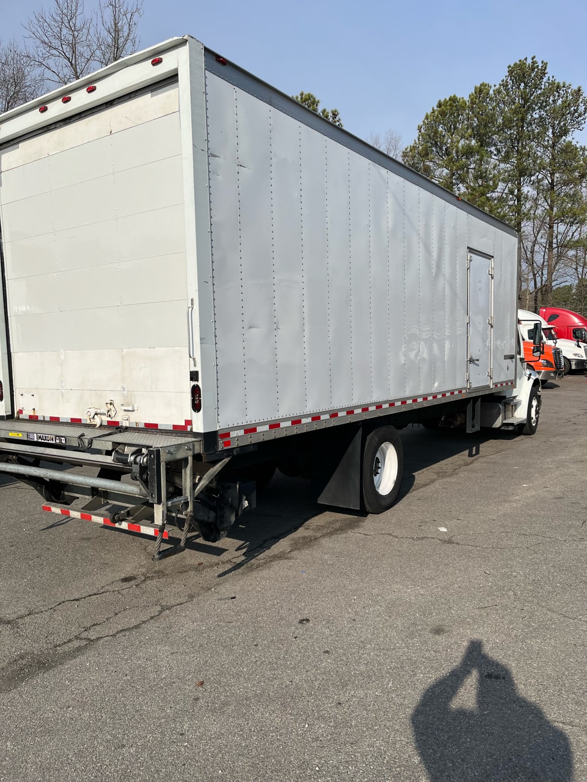 2019 Freightliner/Mercedes M2 106 803254