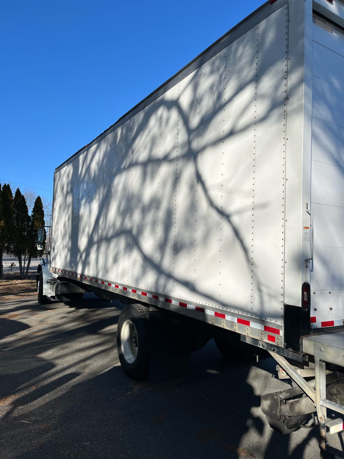 2019 Freightliner/Mercedes M2 106 803259