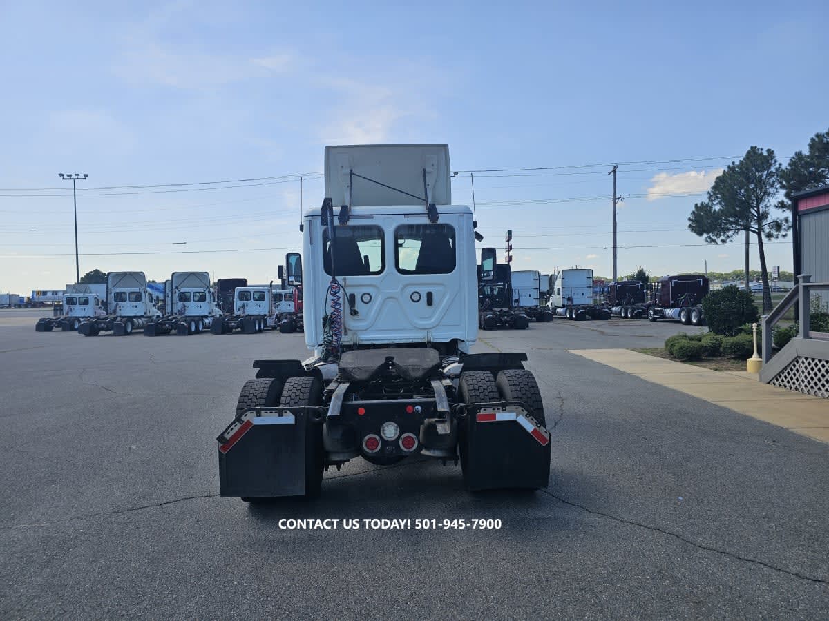 2019 Freightliner - image 5