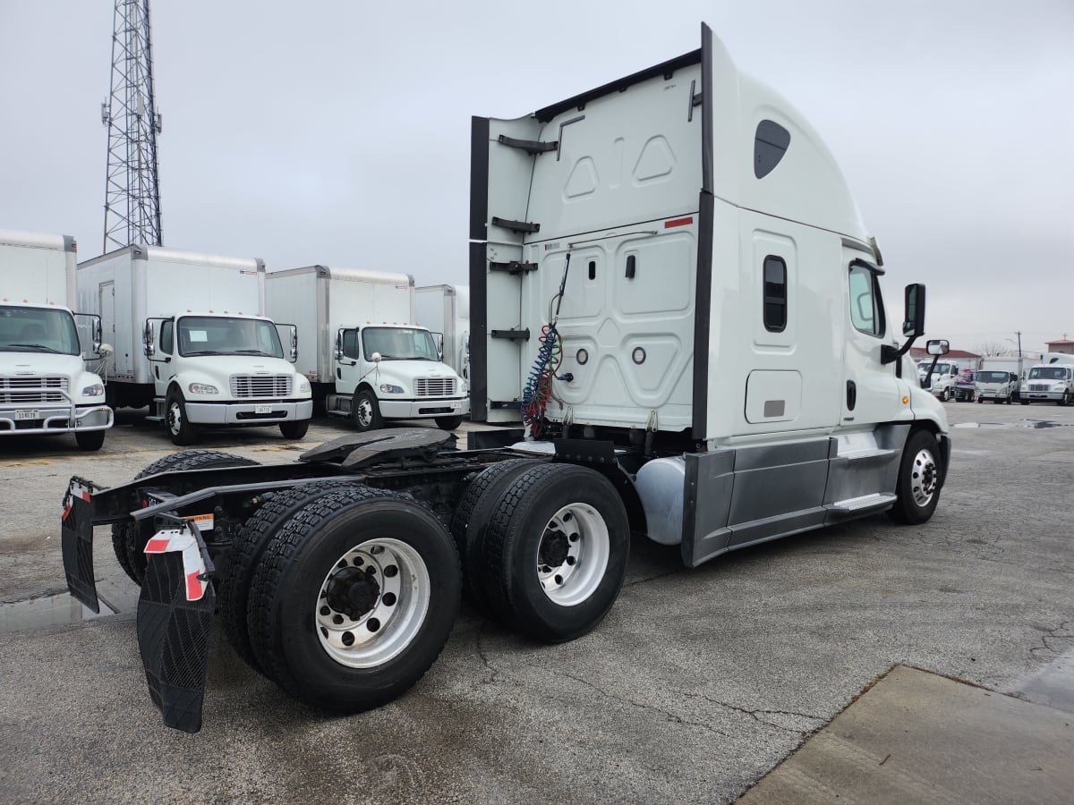 2019 Freightliner/Mercedes CASCADIA 125 803272