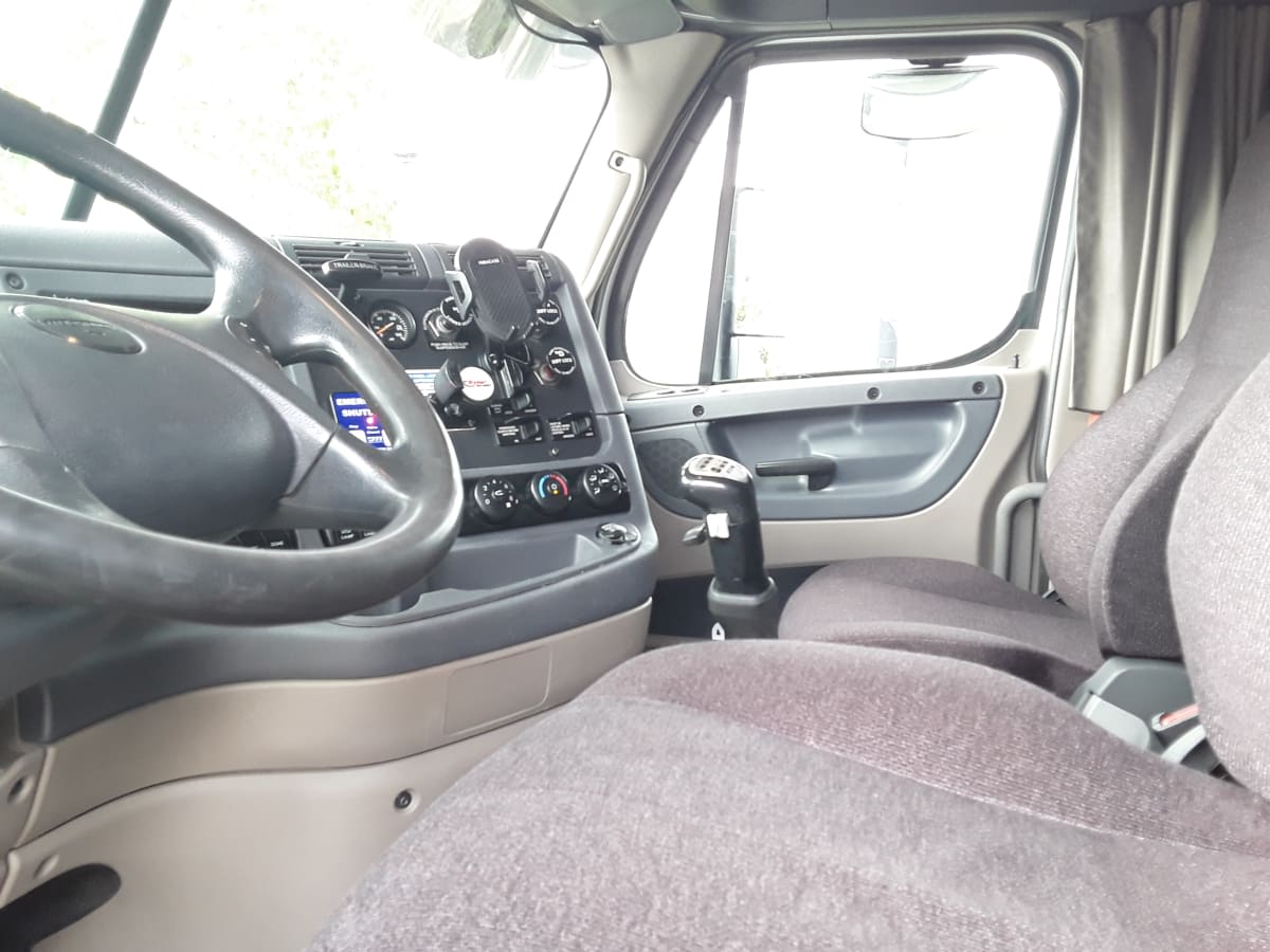 2019 Freightliner/Mercedes CASCADIA 125 803288