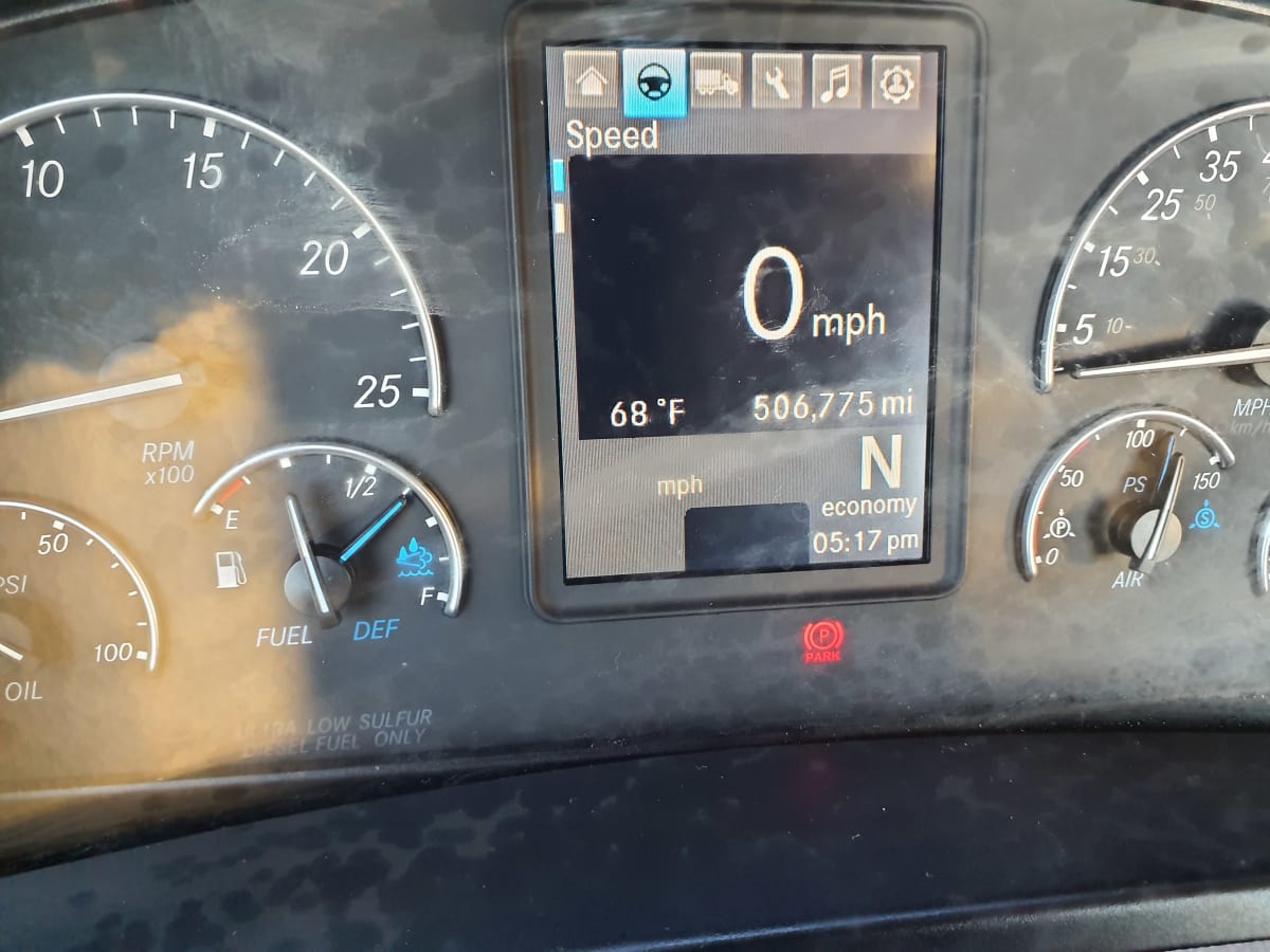 2019 Freightliner/Mercedes NEW CASCADIA 126 803299