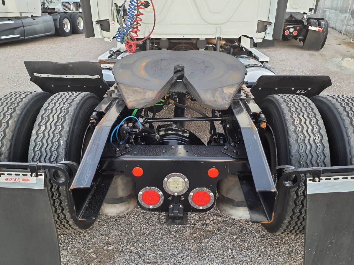 2019 Freightliner/Mercedes NEW CASCADIA 126 803305