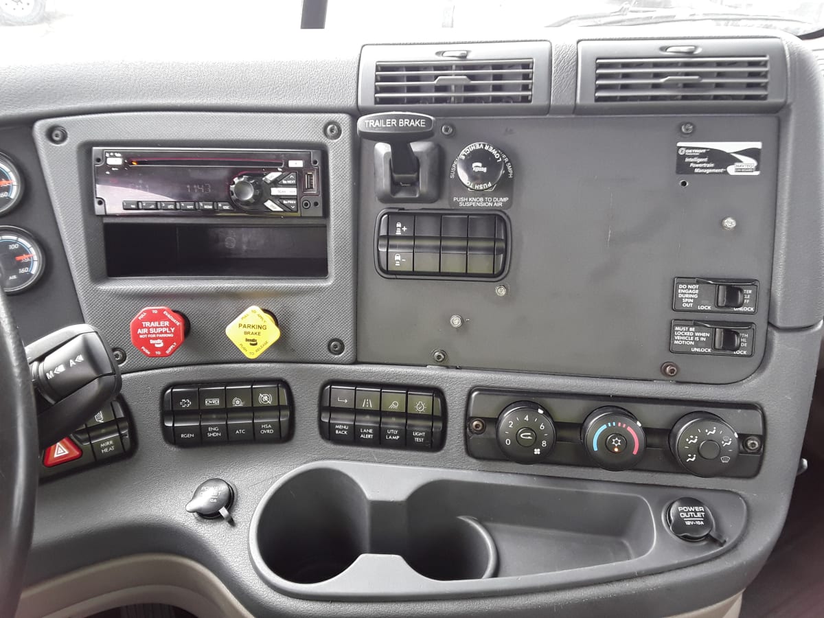 2019 Freightliner/Mercedes CASCADIA 125 803486