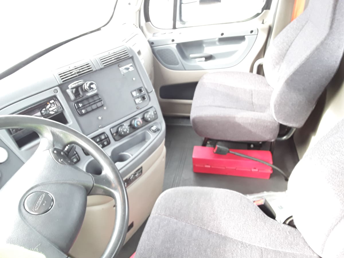 2019 Freightliner/Mercedes CASCADIA 125 803486