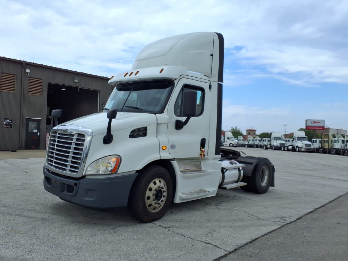 2019 Freightliner - image 1
