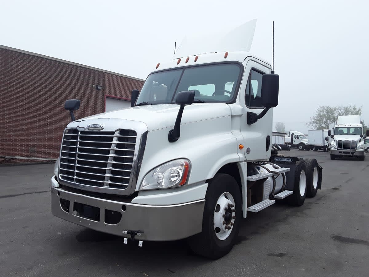 2019 Freightliner CASCADIA 125 803500 2019 Freightliner CASCADIA 125 803500