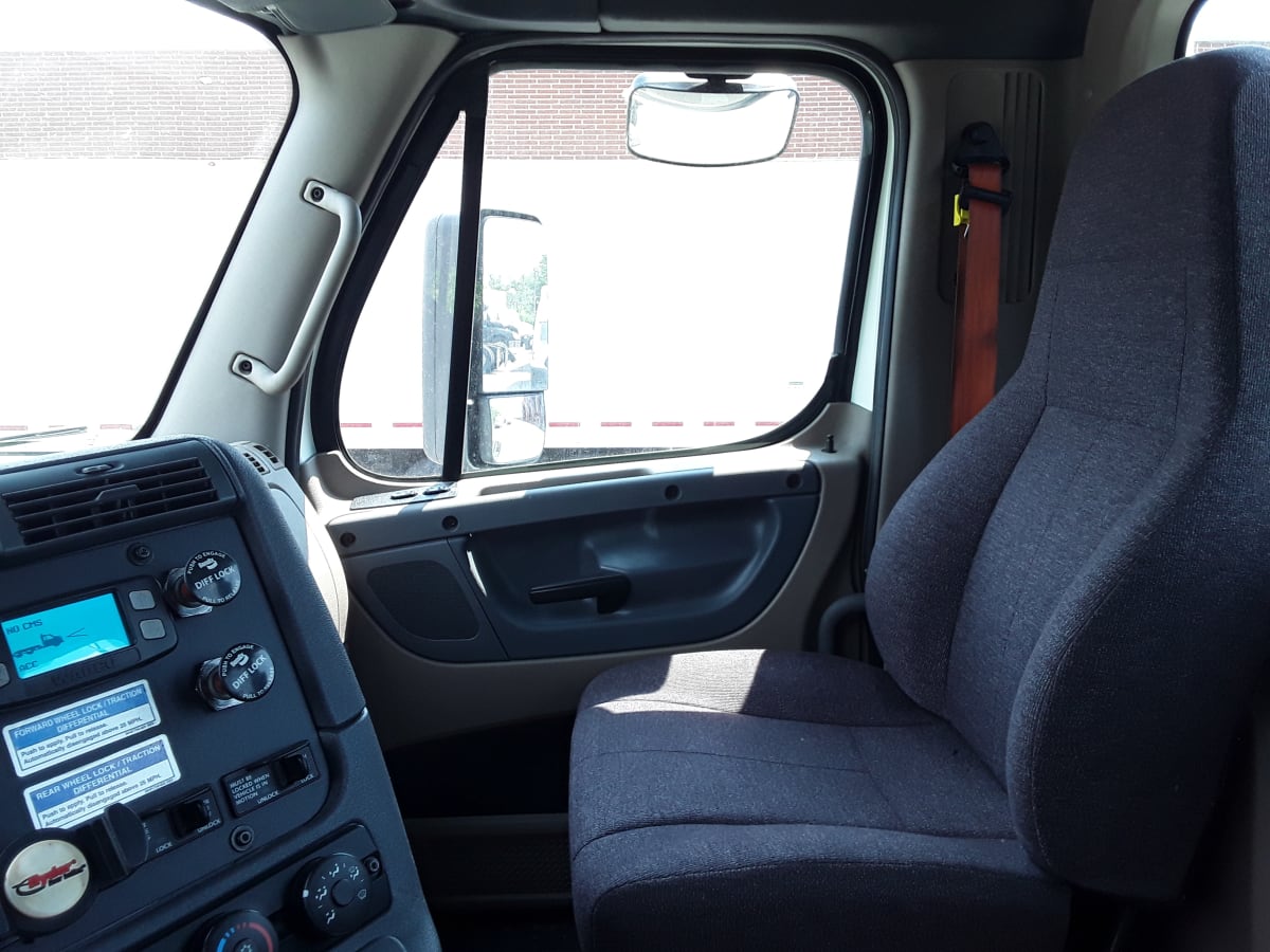 2019 Freightliner/Mercedes CASCADIA 125 803503