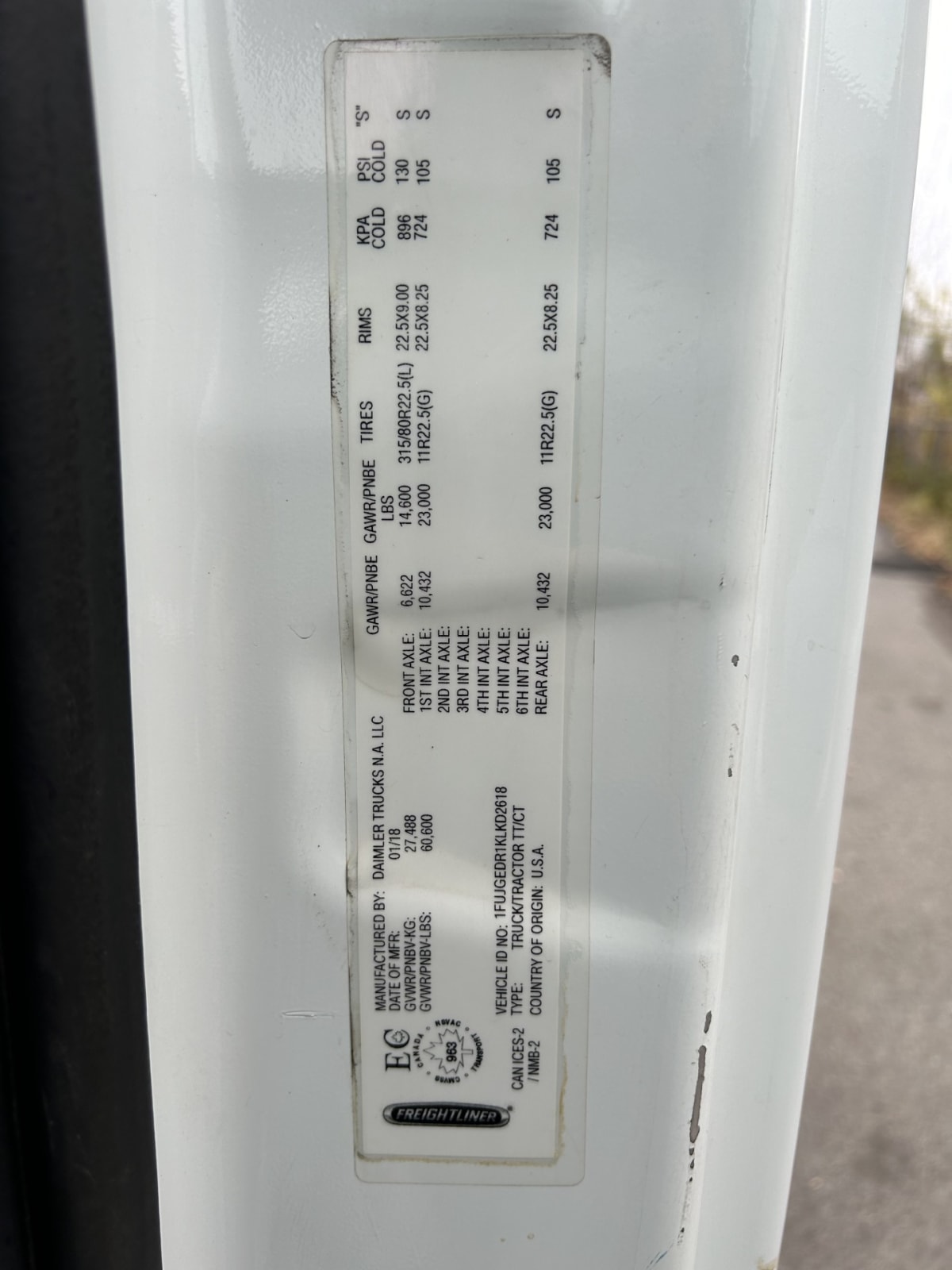 2019 Freightliner/Mercedes CASCADIA 125 803505