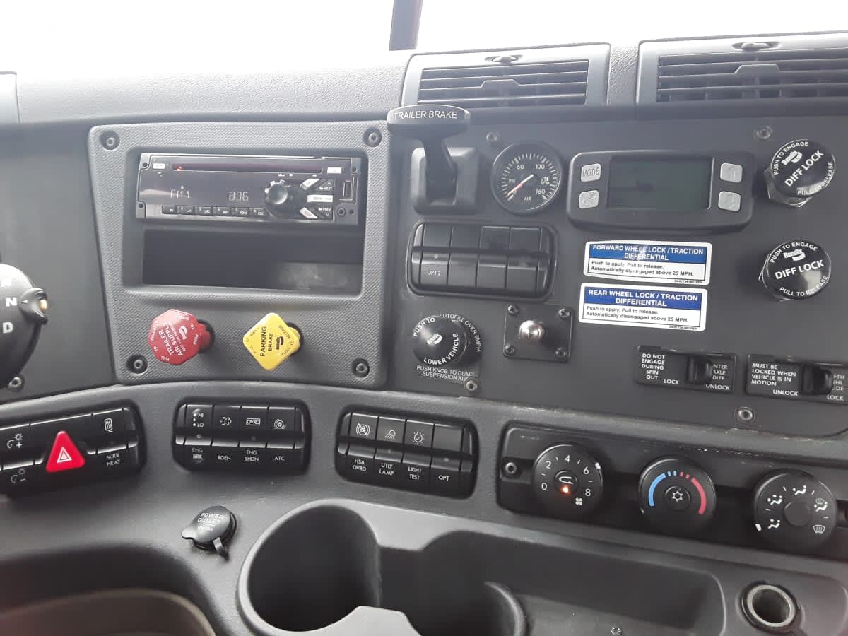 2019 Freightliner CASCADIA 125 803506