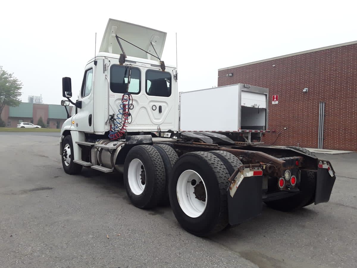 2019 Freightliner CASCADIA 125 803506