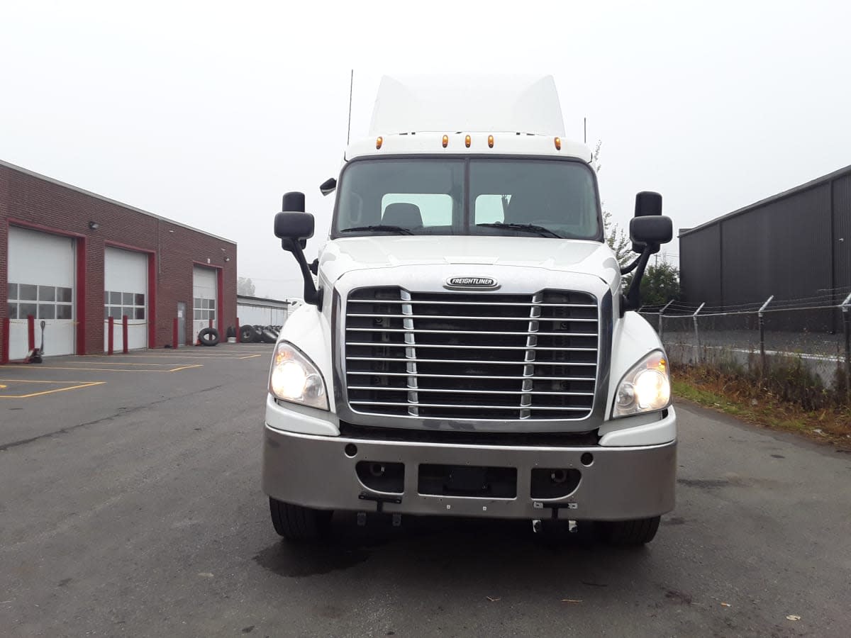 2019 Freightliner CASCADIA 125 803506