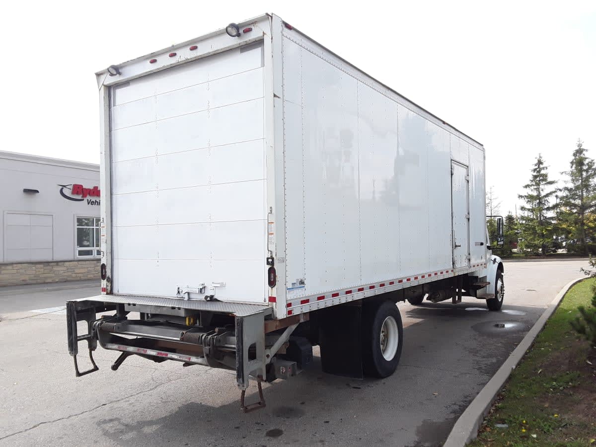 2018 Freightliner M2 106 803516