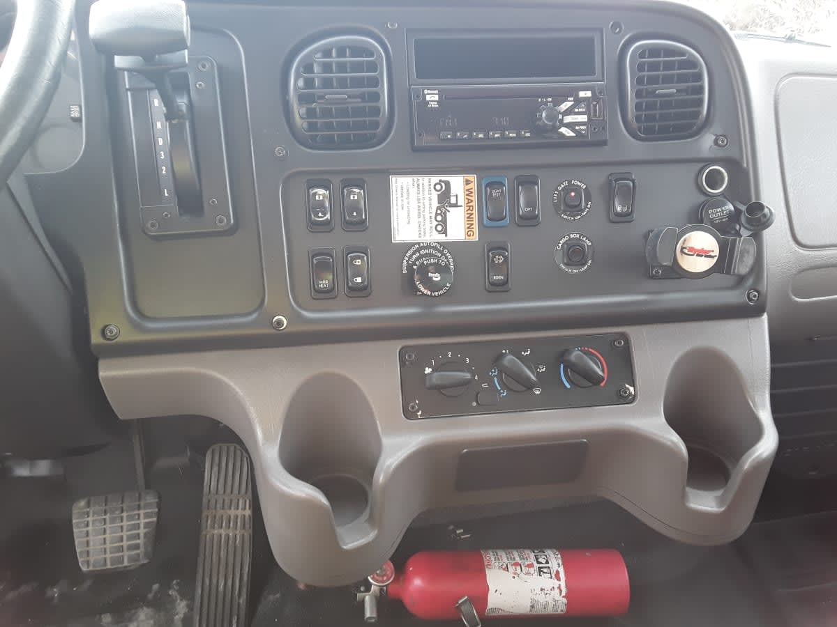 2018 Freightliner/Mercedes M2 106 803519