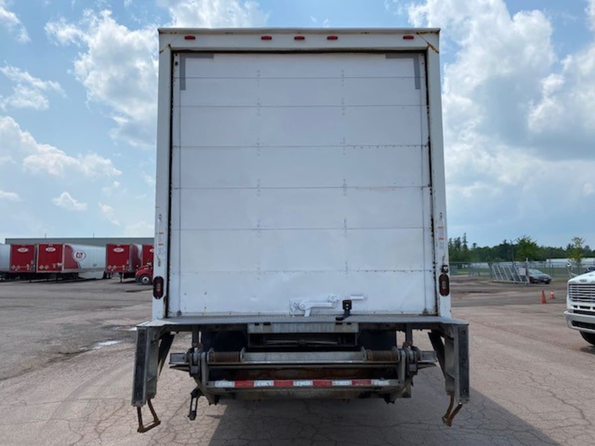 2018 Freightliner M2 106 803534