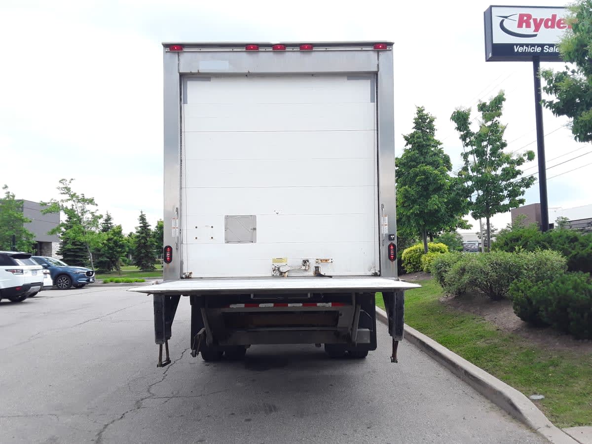 2018 Freightliner/Mercedes M2 106 803543