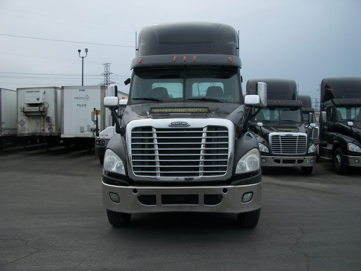 2019 Freightliner/Mercedes CASCADIA 125 803656