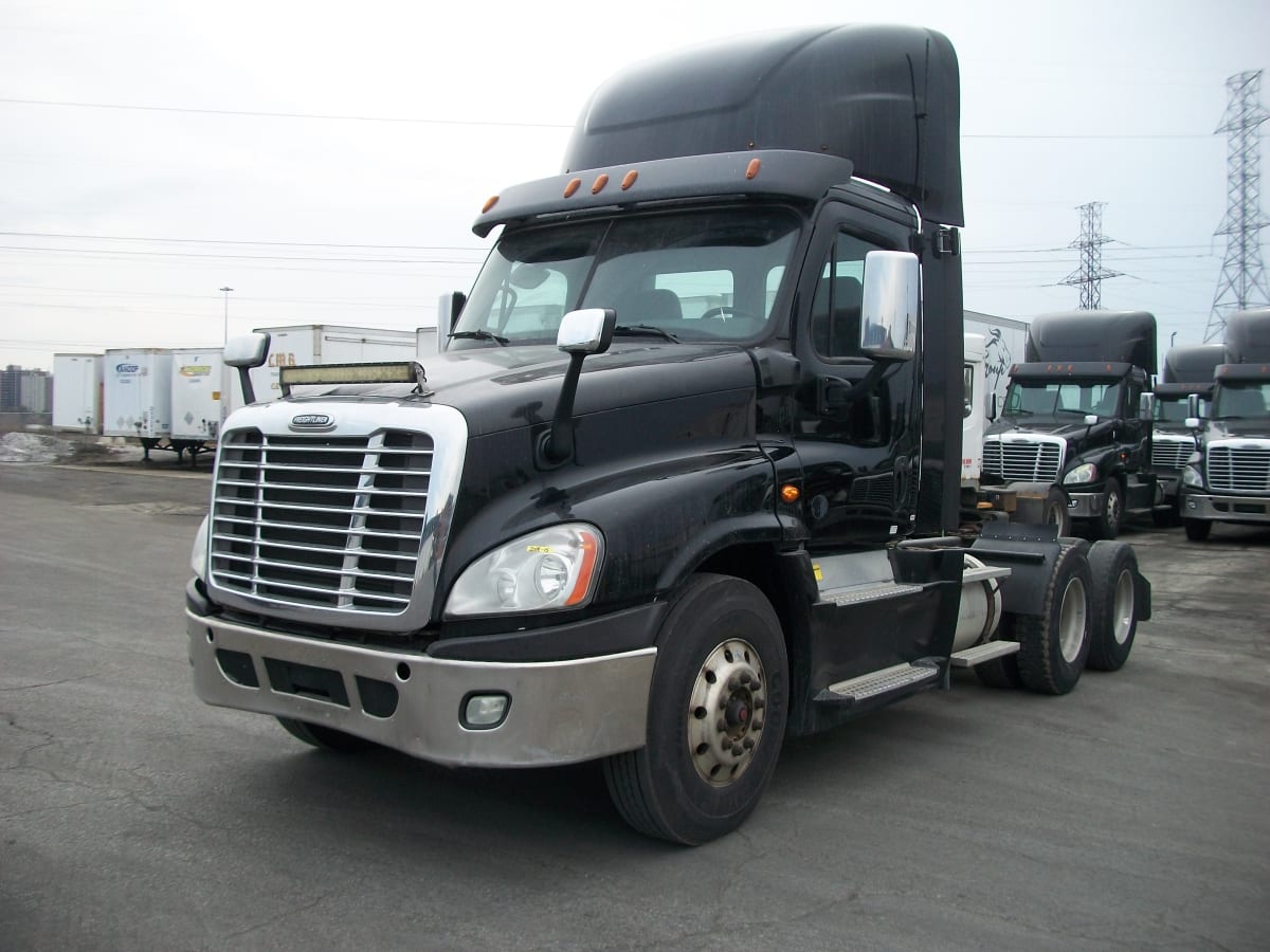 2019 Freightliner/Mercedes CASCADIA 125 803656