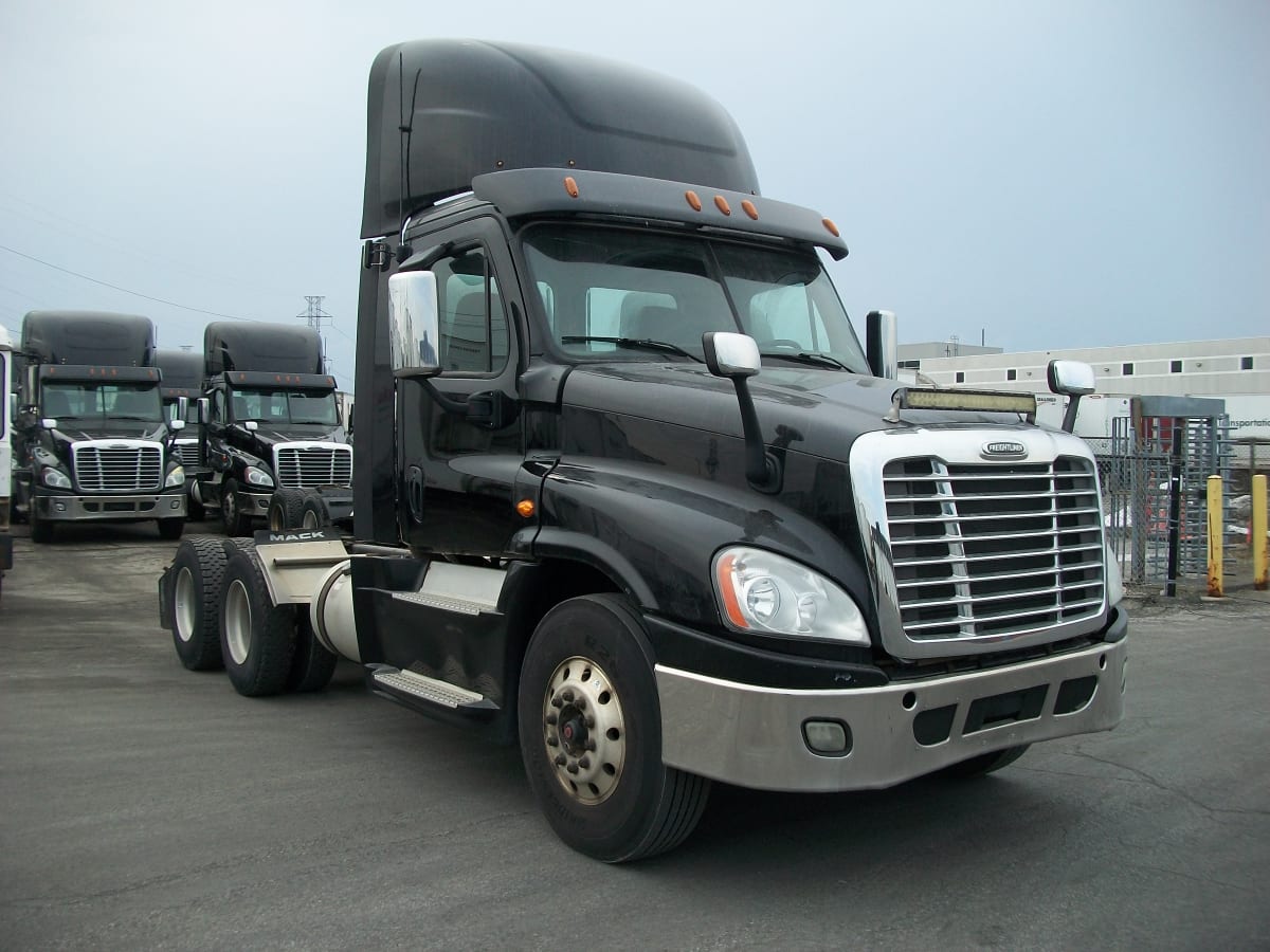 2019 Freightliner/Mercedes CASCADIA 125 803656