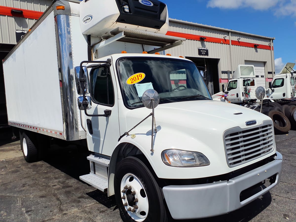 2019 Freightliner/Mercedes M2 106 803684