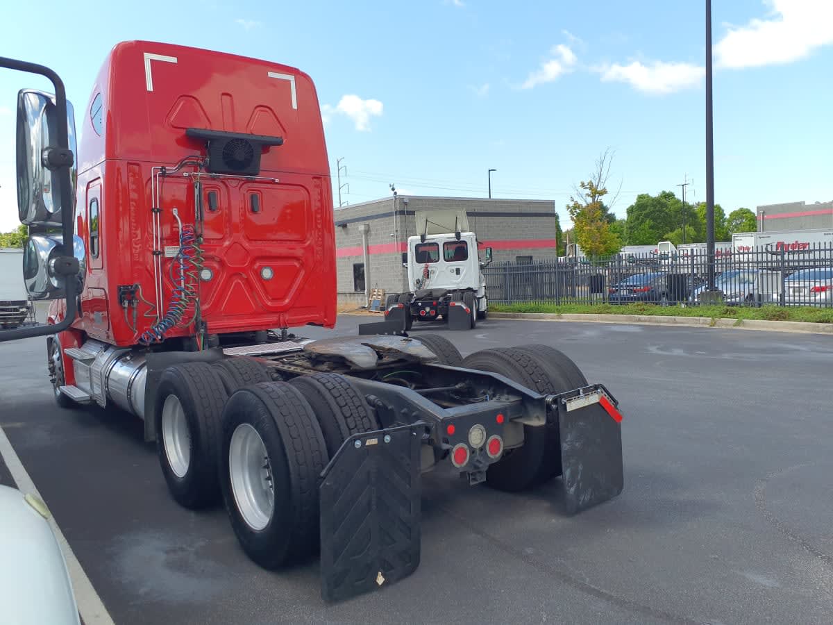 2019 Freightliner - image 6