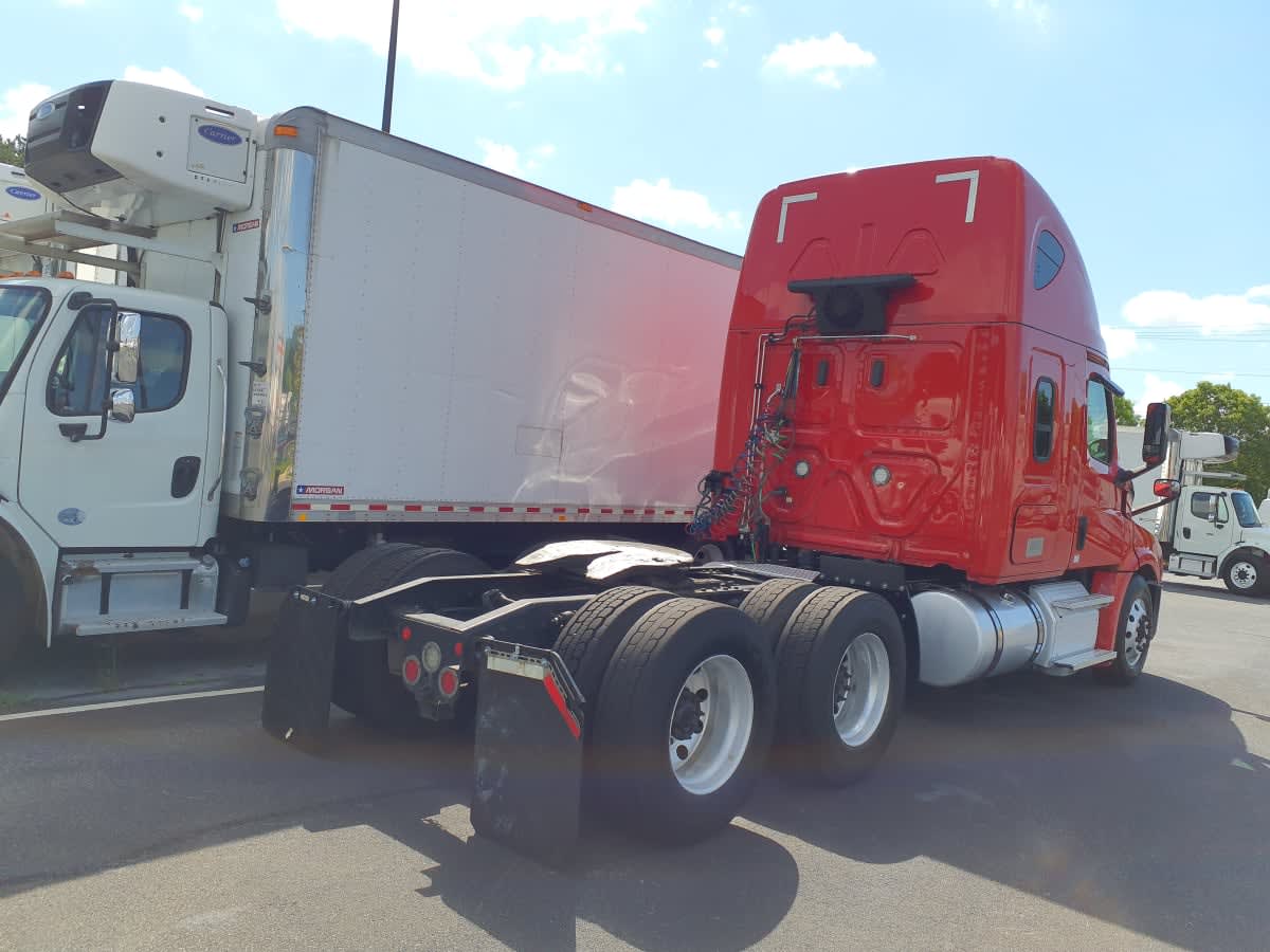 2019 Freightliner - image 4