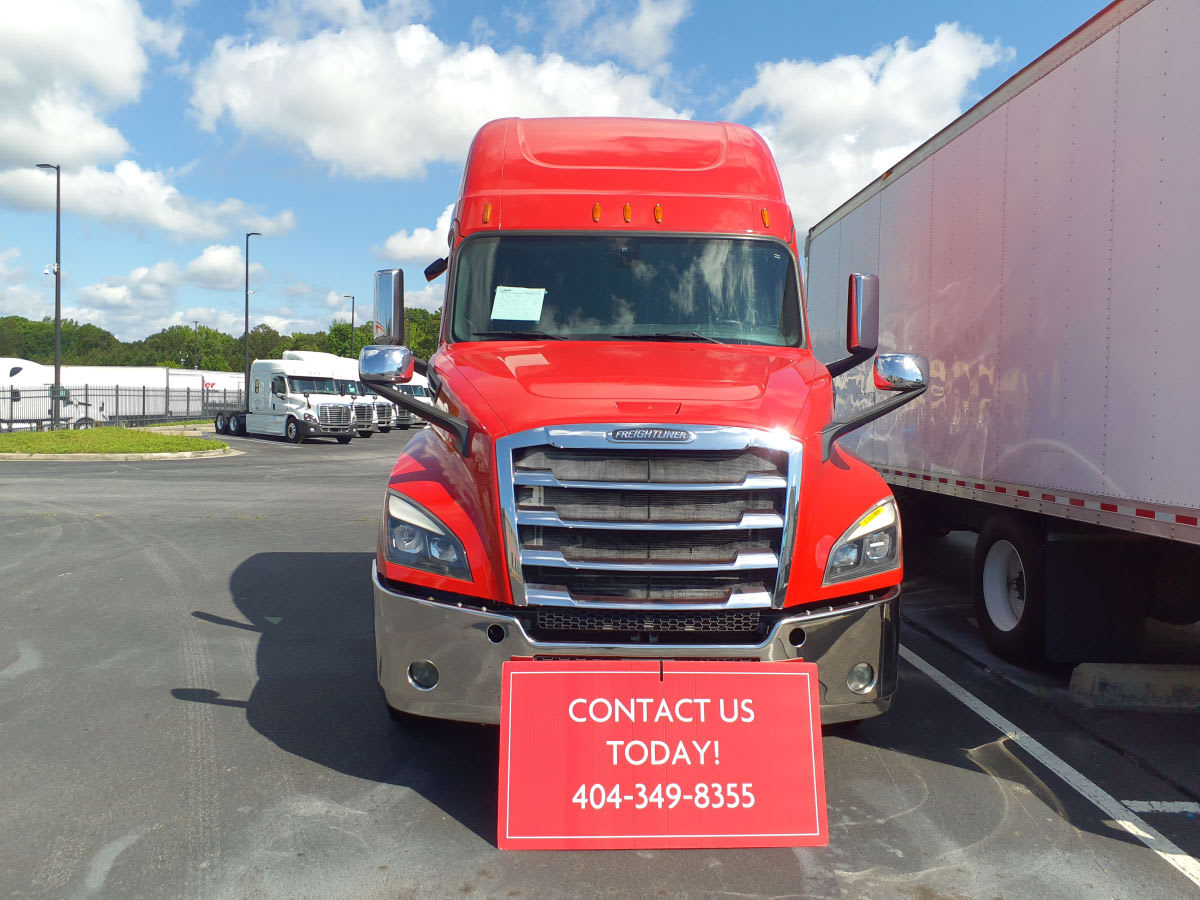 2019 Freightliner - image 2
