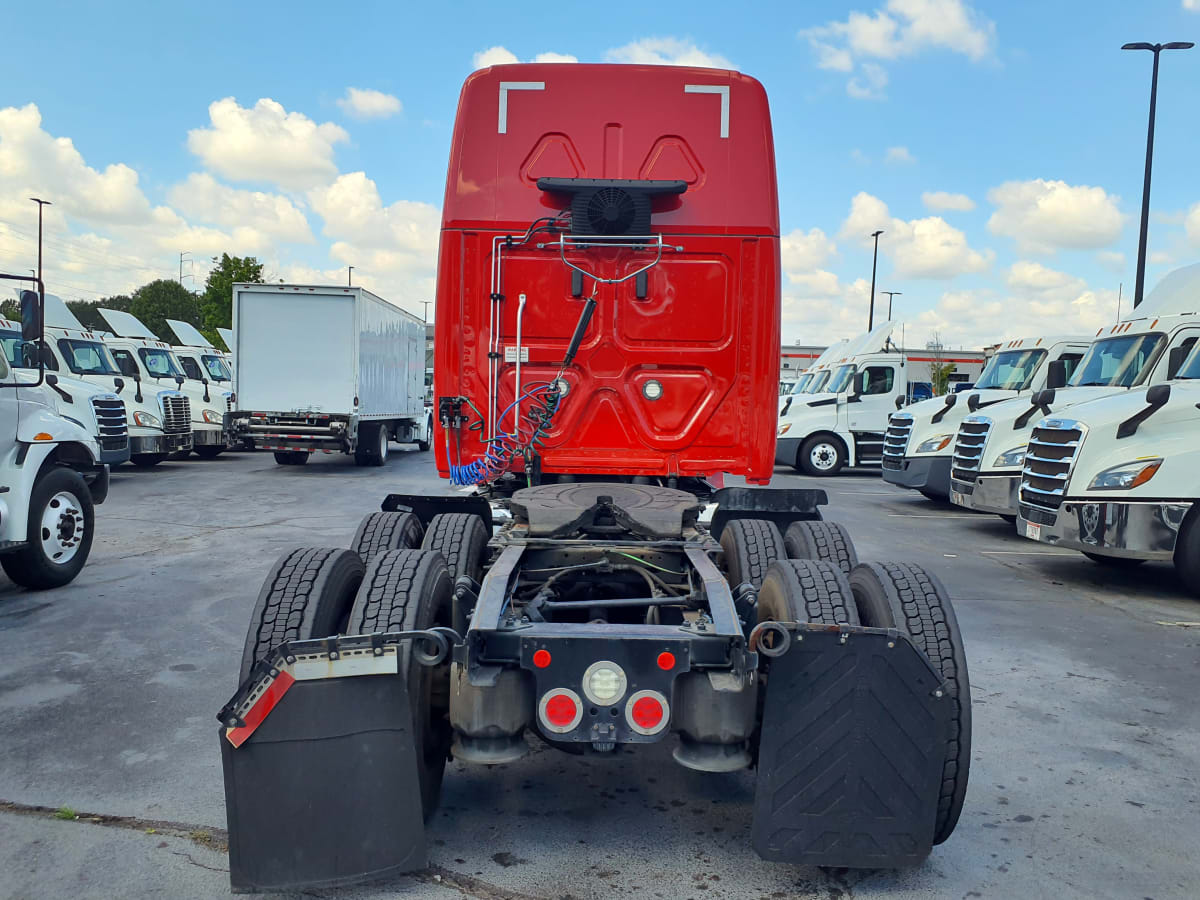 2019 Freightliner - image 5