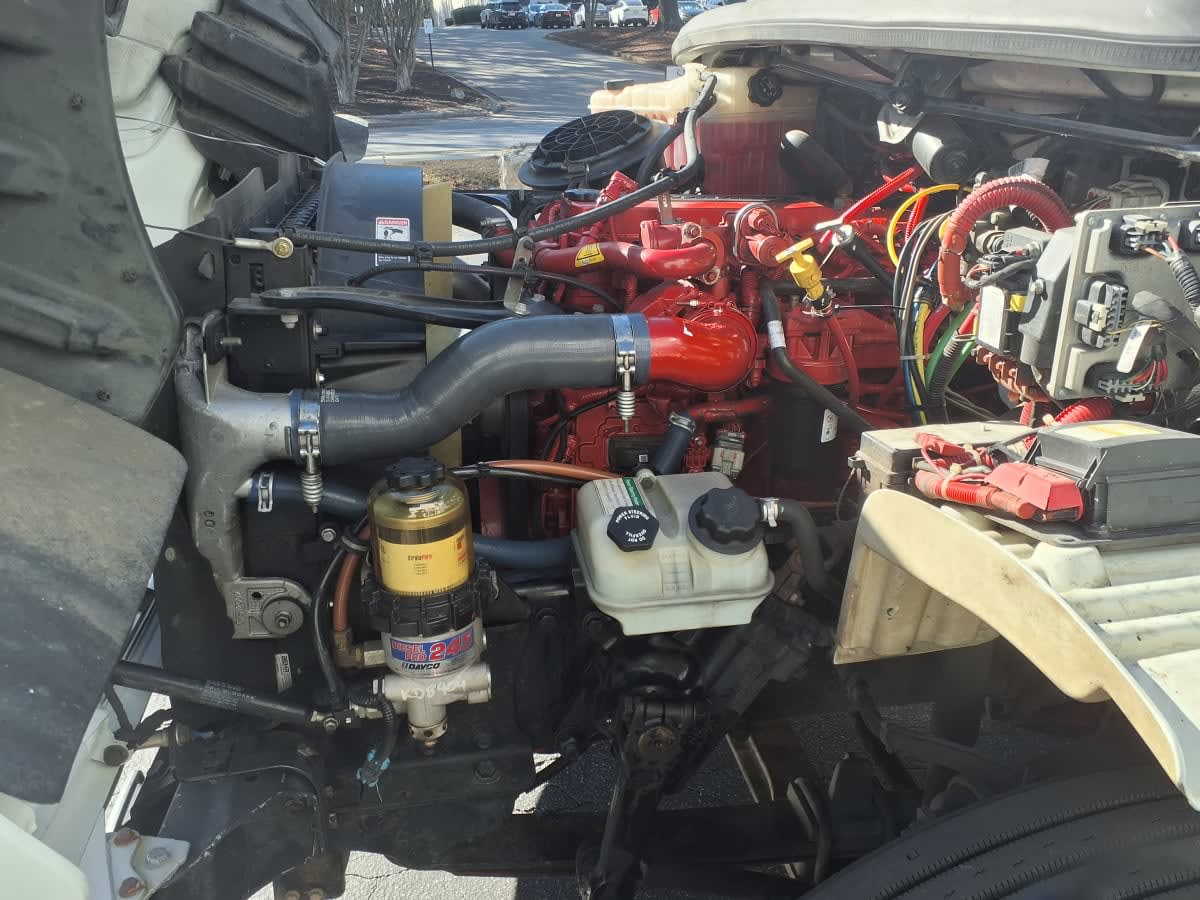 2019 Freightliner/Mercedes M2 106 803727