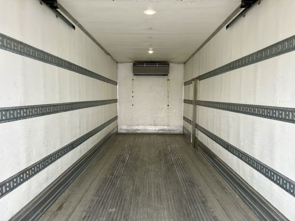 2018 Freightliner/Mercedes M2 106 803743