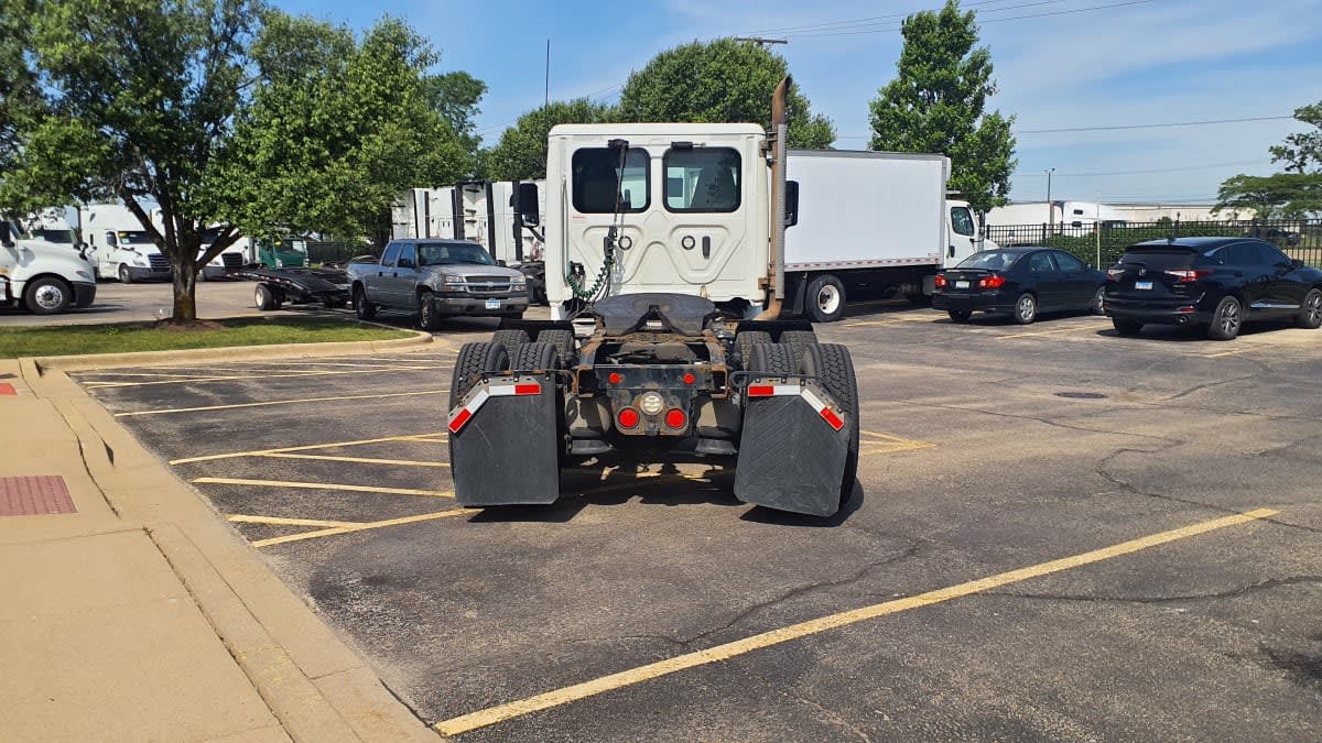 2019 Freightliner/Mercedes CASCADIA 113 803750