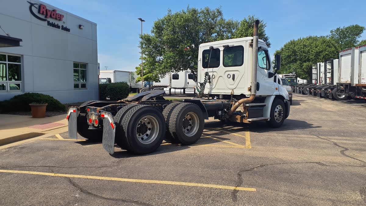 2019 Freightliner/Mercedes CASCADIA 113 803750