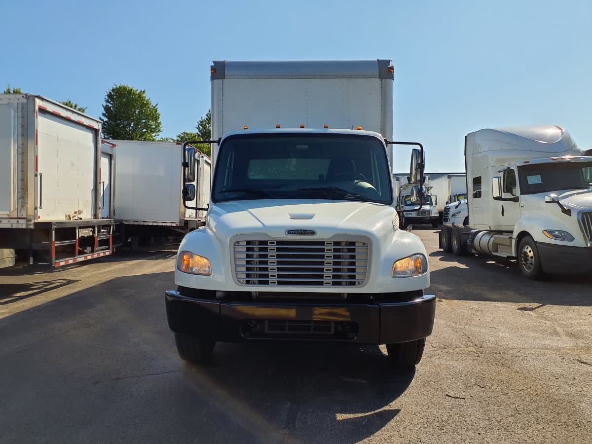 2019 Freightliner M2 106 803758