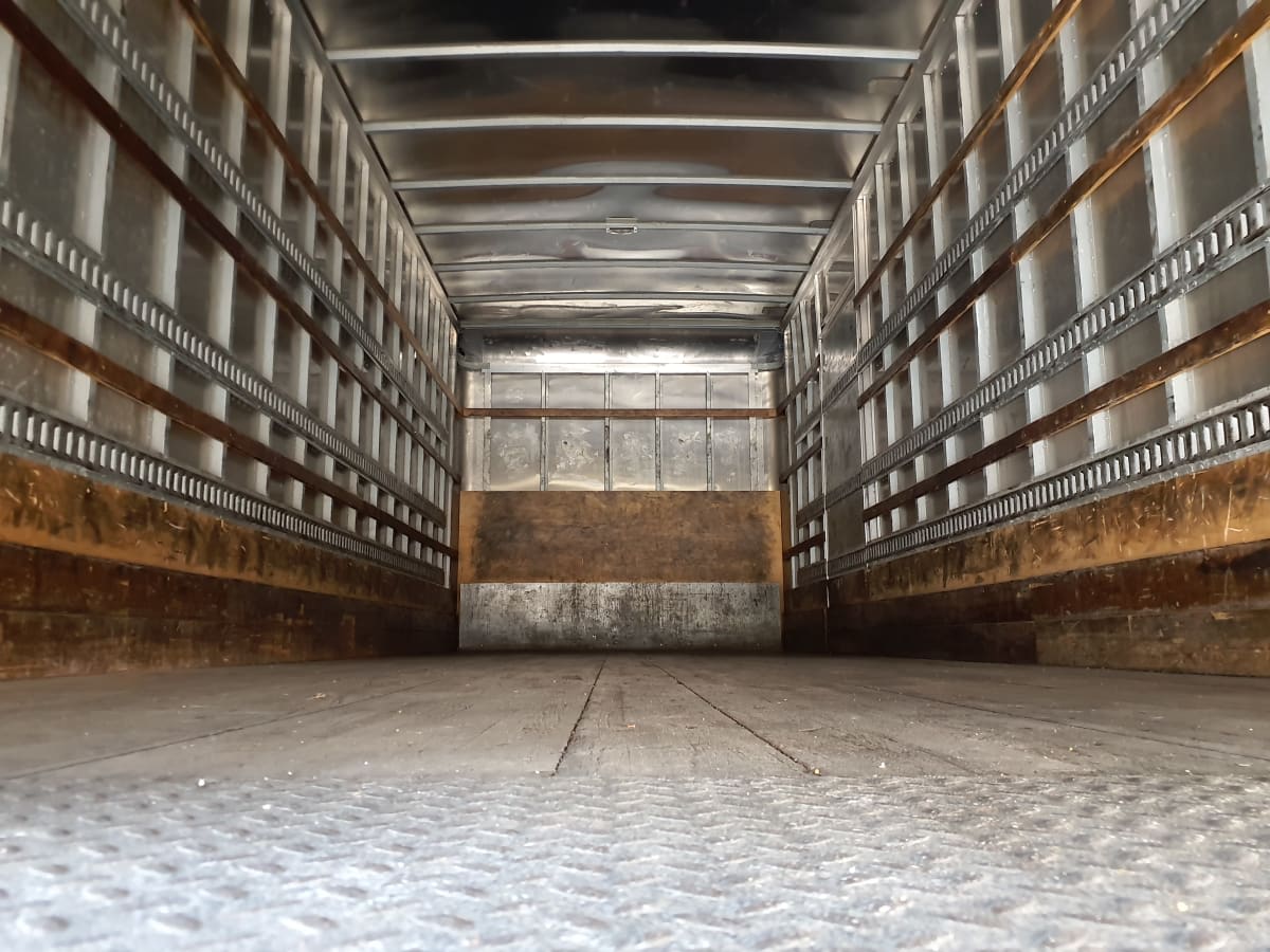 2019 Freightliner M2 106 803758