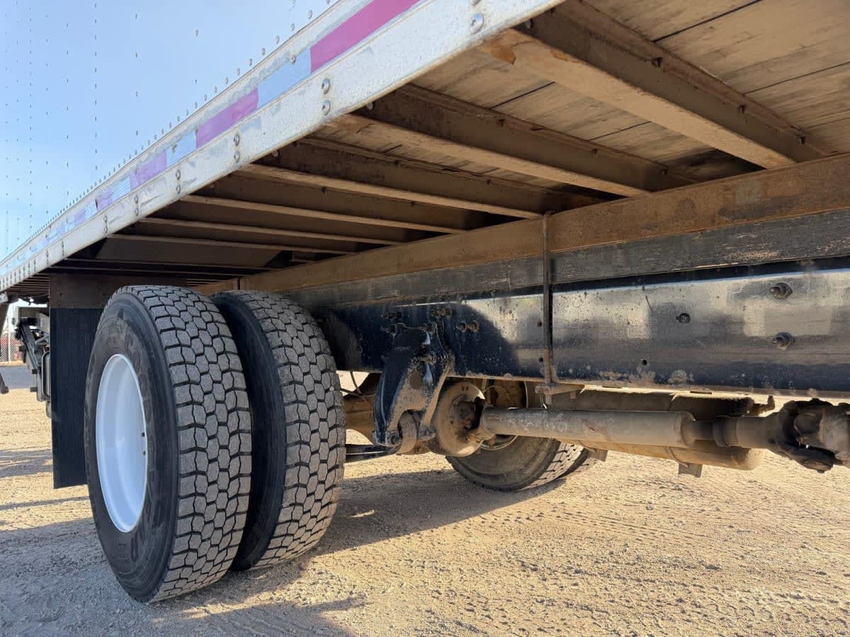 2019 Freightliner/Mercedes M2 106 803844