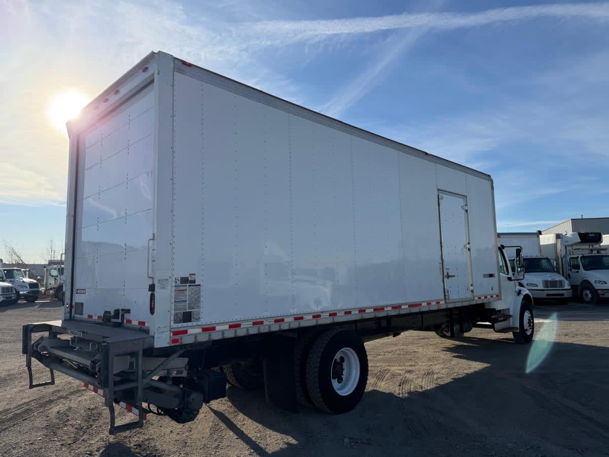 2019 Freightliner/Mercedes M2 106 803844