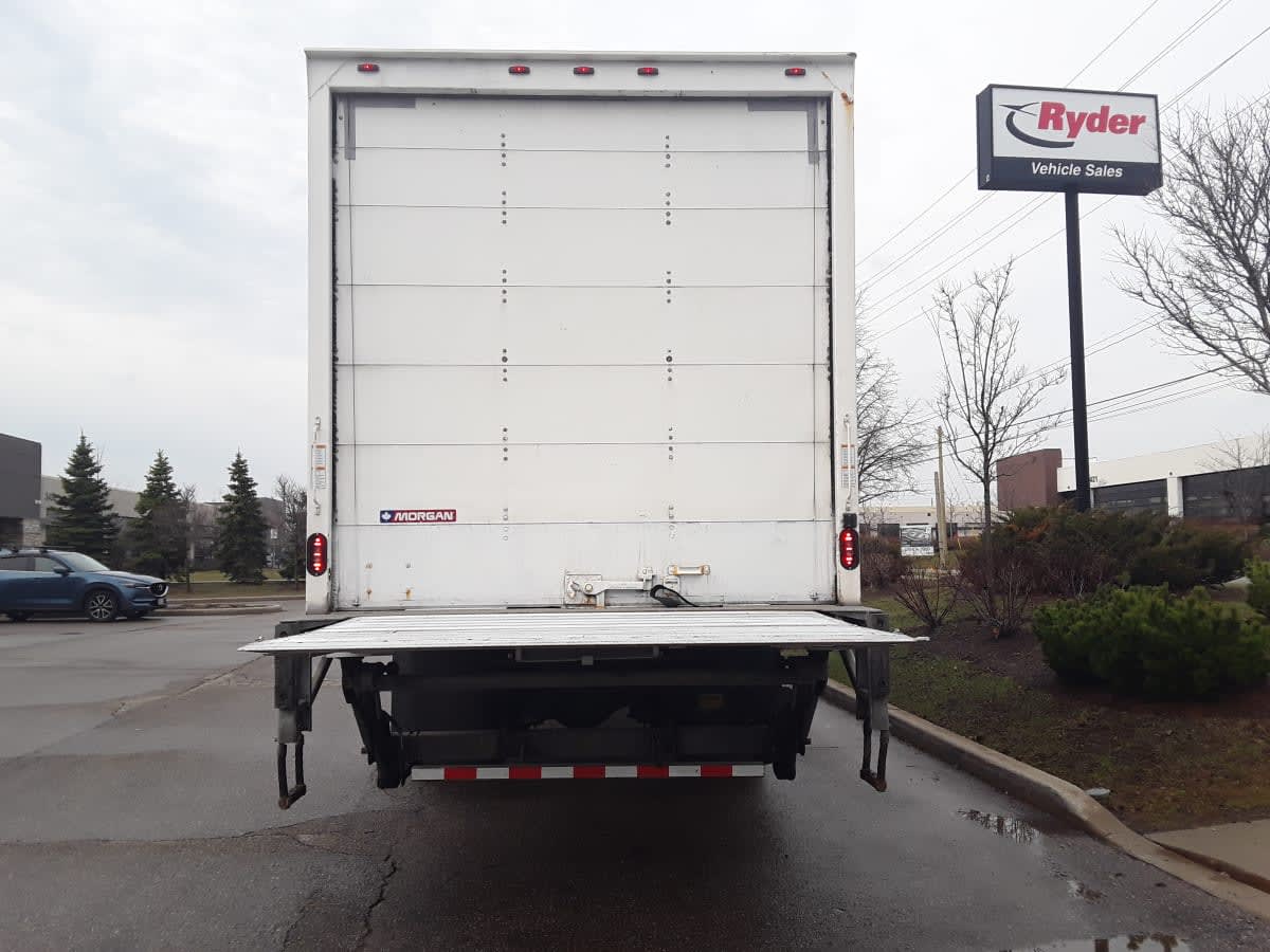 2019 Freightliner/Mercedes M2 106 803847