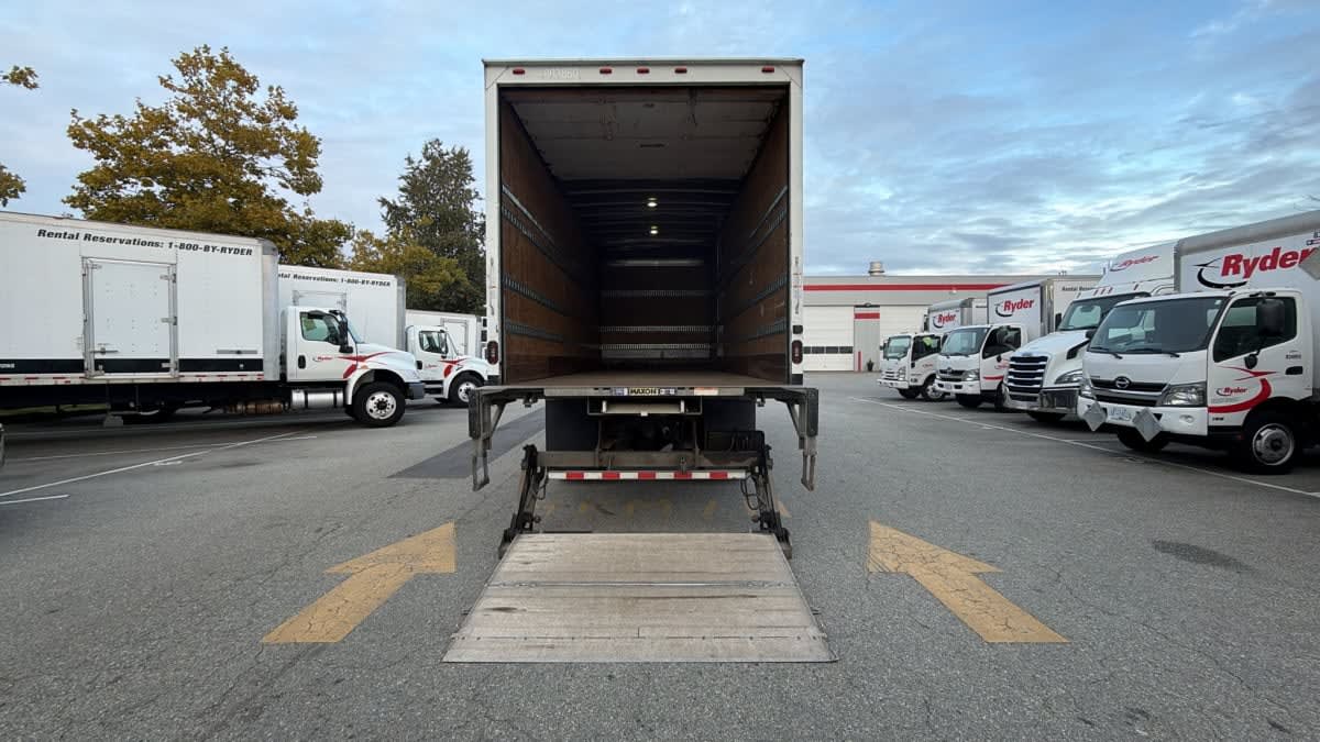 2019 Freightliner/Mercedes M2 106 803860