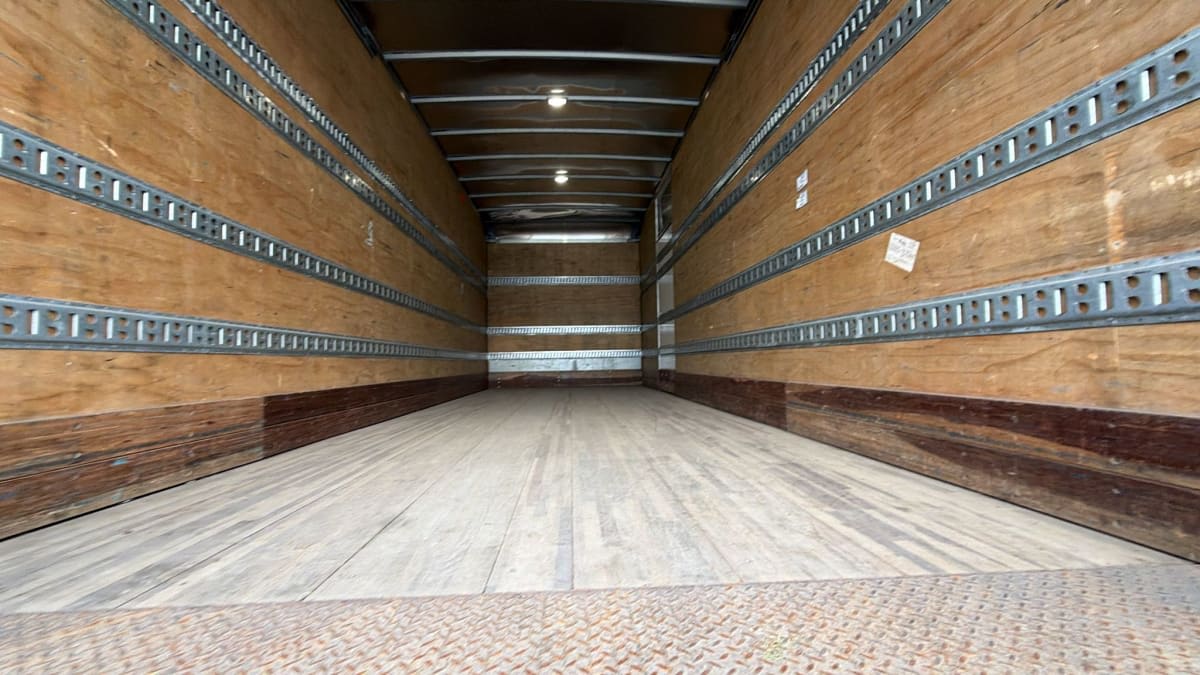 2019 Freightliner/Mercedes M2 106 803860