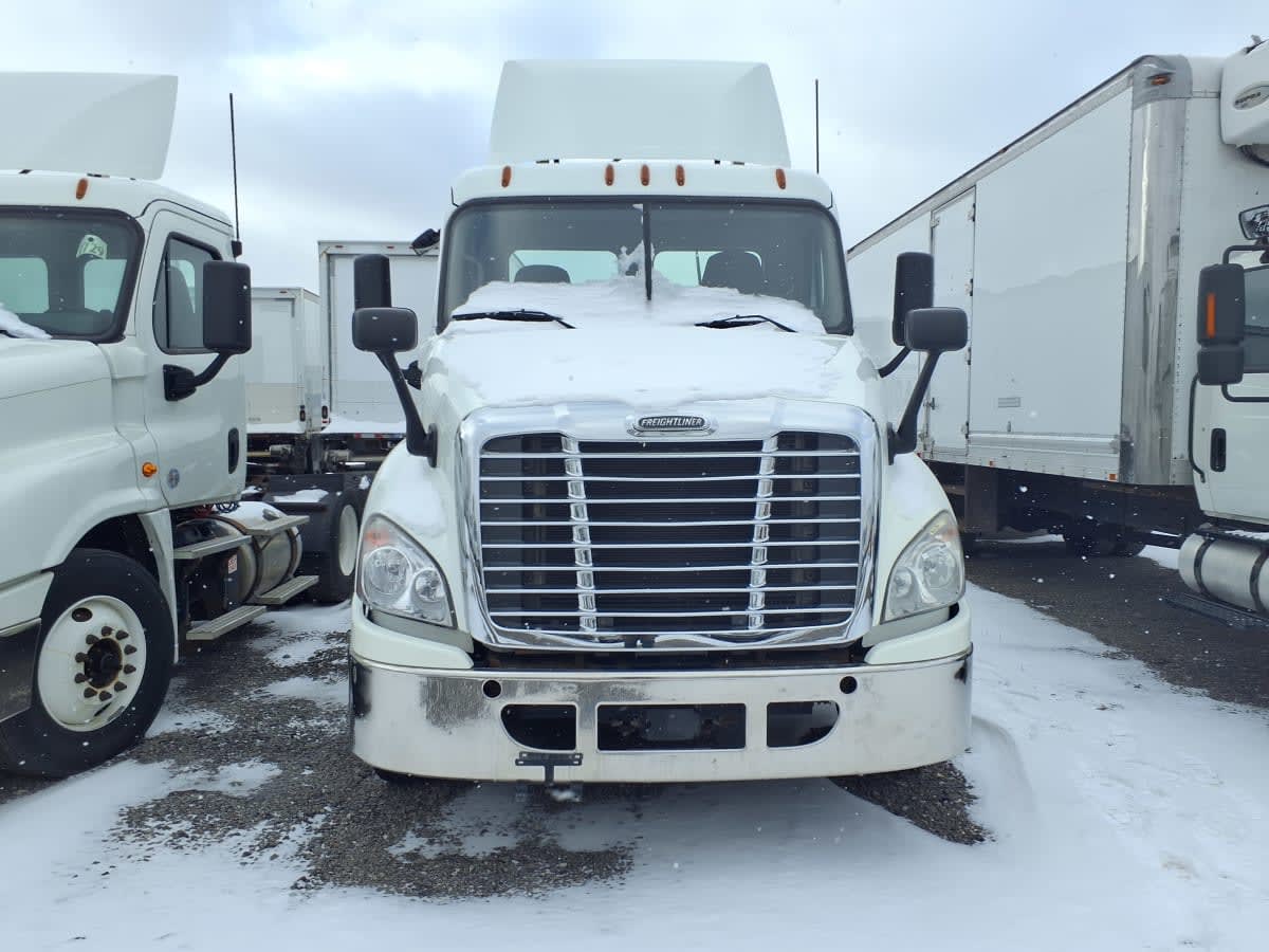 2018 Freightliner - image 2