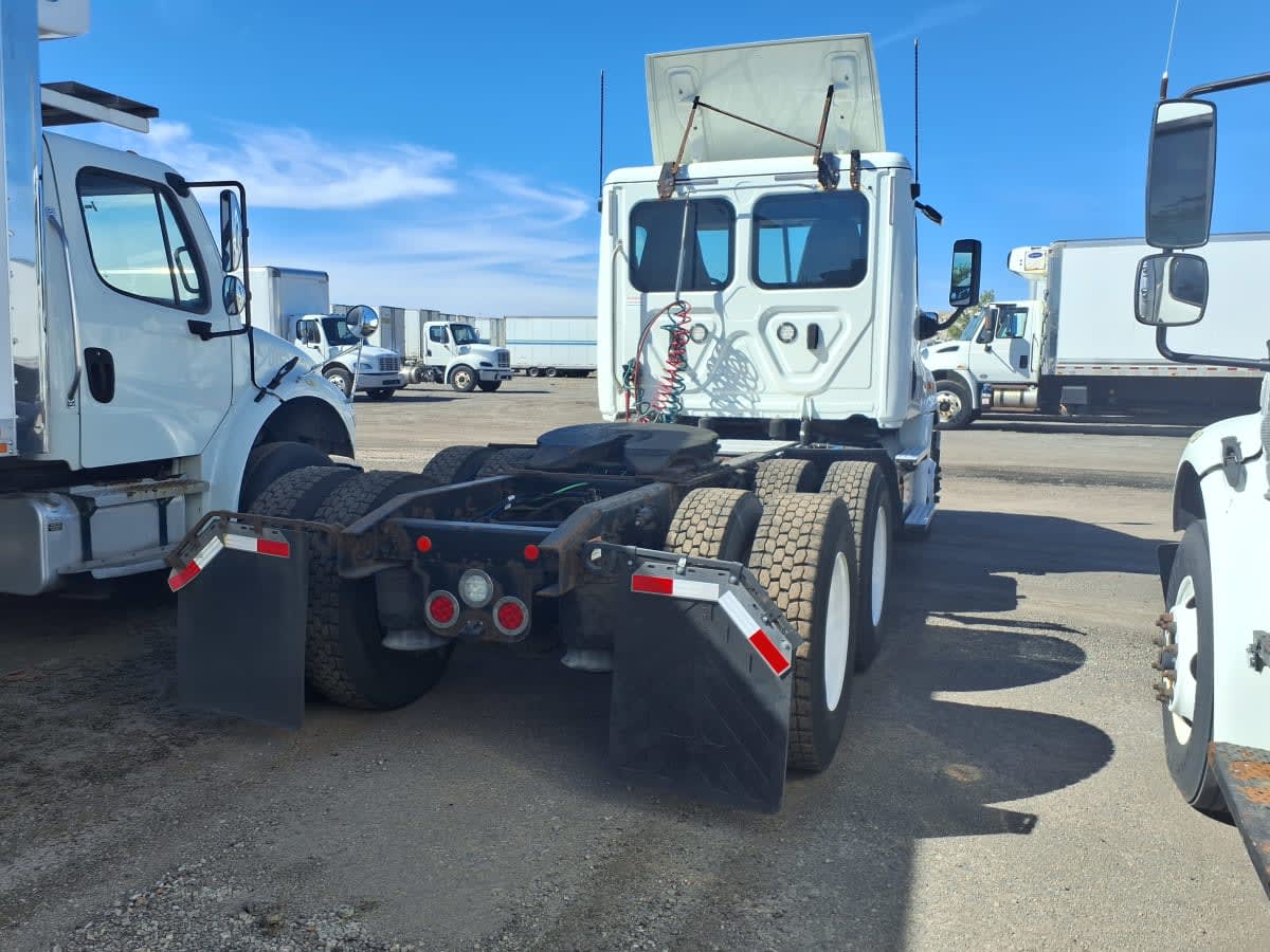 2018 Freightliner/Mercedes CASCADIA 125 803904