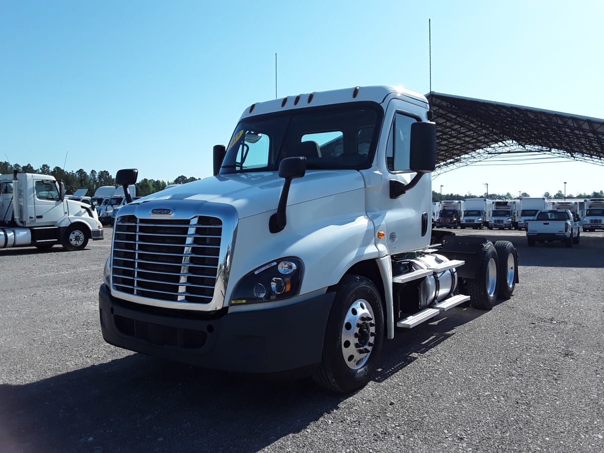 2019 Freightliner/Mercedes CASCADIA 125 804129