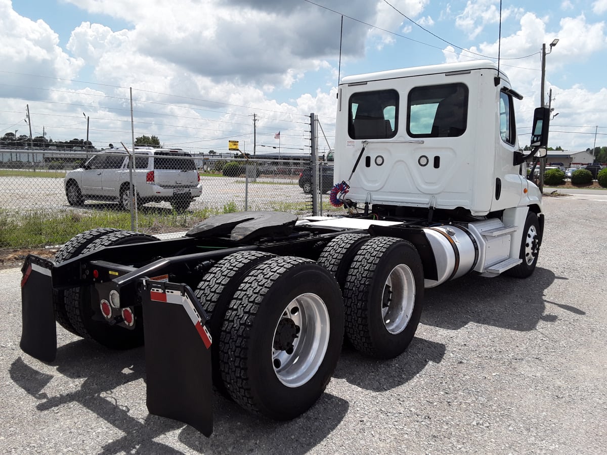 2019 Freightliner/Mercedes CASCADIA 125 804130