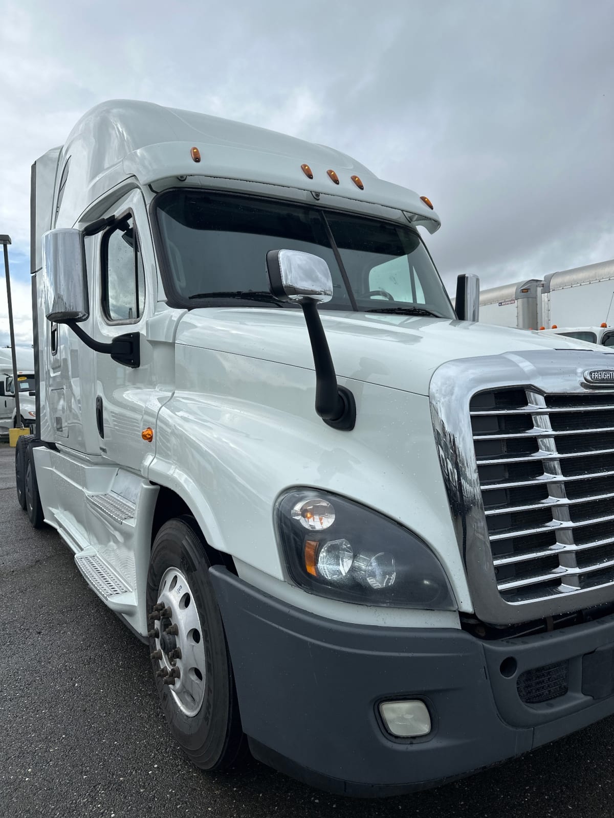 2019 Freightliner/Mercedes CASCADIA 125 804151