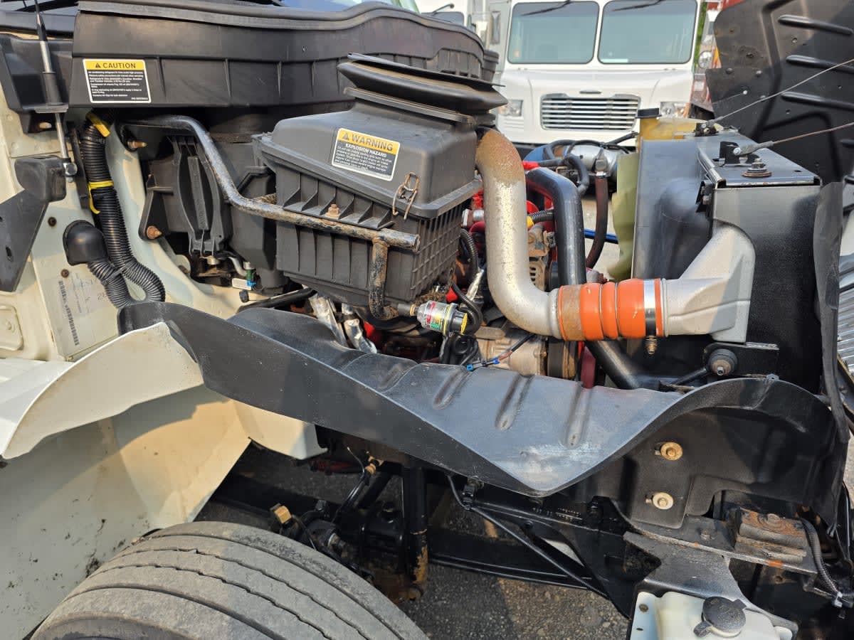 2019 Navistar International 4300 SBA 804160